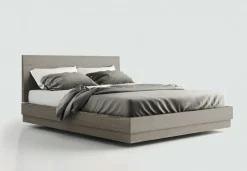 Letto in legno con gambe Bic Ballancin a prezzo ribassato