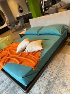 Letto in legno con gambe Nelson Cattelan italia a prezzo scontato