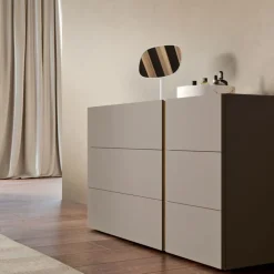 Letto in legno con giroletto Letto moderno ginevra Mottes selection a prezzo scontato