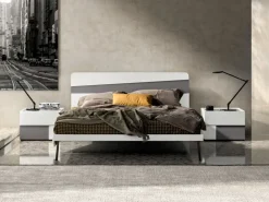 Letto in legno con giroletto Treos Zg mobili a prezzo scontato