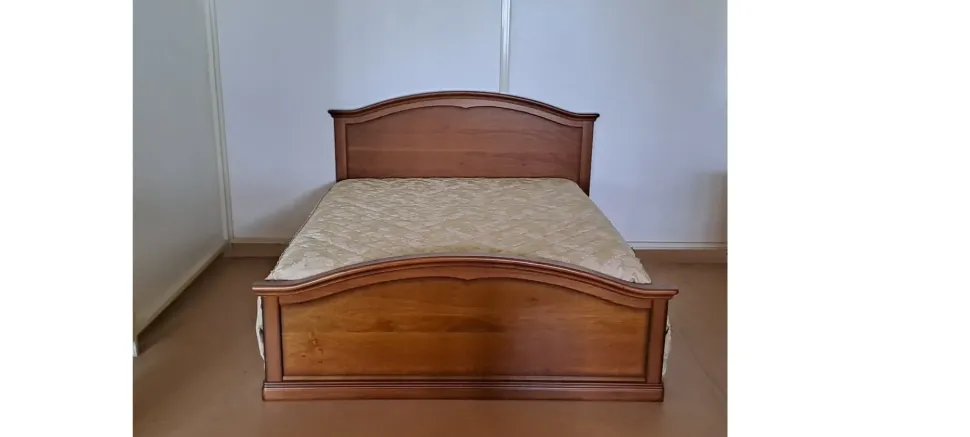 Letto in legno con pediera Borgo antico &tradition a prezzo ribassato