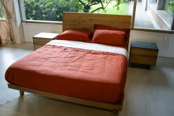 Letto in legno con piedini City Le fablier a prezzo ribassato