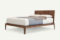 Letto in legno modello Spillo di Pianca scontato 27%