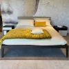 Letto in legno modello Theo di Lema scontato 30%