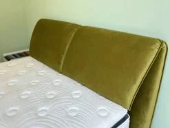 Letto Letto matrimoniale con contenitore field Artigianale SCONTATO a PREZZI OUTLET