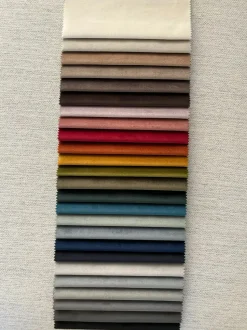 Letto Letto rotondo cristal high-tech di Artigianale scontato del 10%