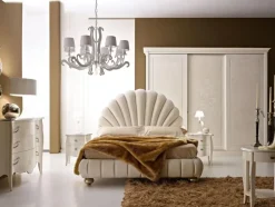 Letto matr. mod. Sirena, testiera a ventaglio, 30% sconto. Artigianale, prezzo scontato.