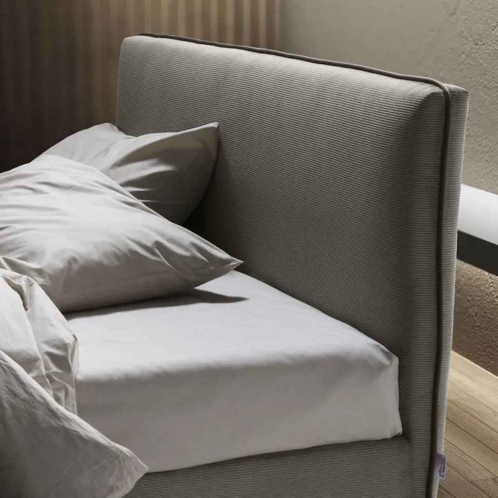 Letto matrimoniale con contenitore Emma a prezzo riservato