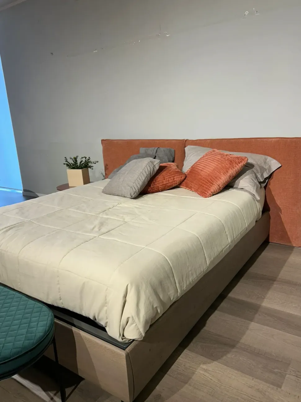Letto matrimoniale con contenitore Chloe a prezzo riservato