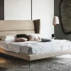 Letto matrimoniale con gambe Ludovic Cattelan italia a prezzo ribassato