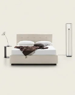 Letto matrimoniale con gambe Tender Le comfort a prezzo scontato