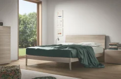 Letto matrimoniale con gambe Easy Zg mobili a prezzo scontato