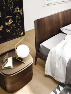 Letto matrimoniale con piedini Aliante 1.0 a prezzo riservato