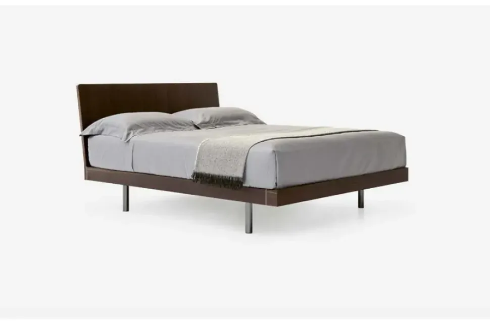 Letto matrimoniale con piedini Alfa Pedini a prezzo scontato