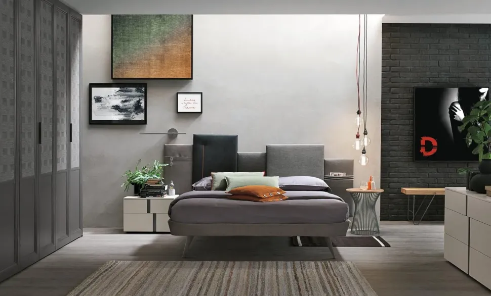 Letto matrimoniale con piedini Skyline elegance a prezzo riservato