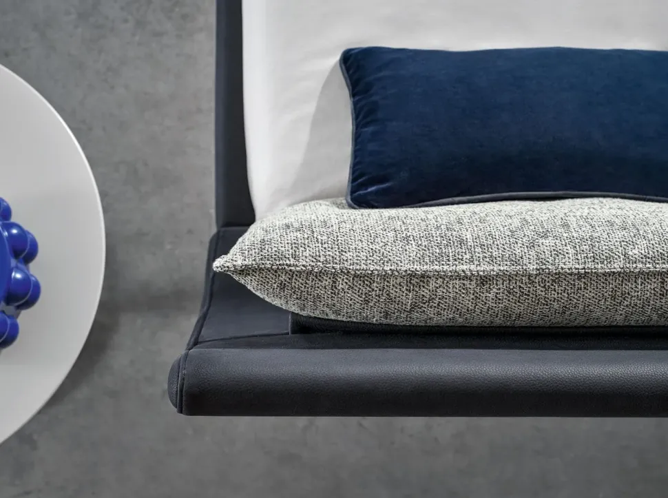 Letto matrimoniale con piedini Artico Twils a prezzo ribassato