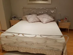 Letto matrimoniale con piedini Venice Ciacci a prezzo scontato