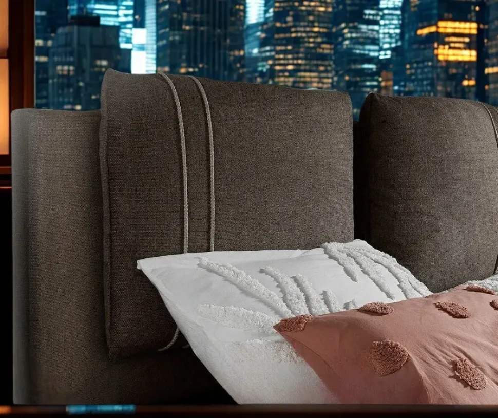 Letto matrimoniale design Letto imbottito road Mobilificio bellutti a prezzo scontato