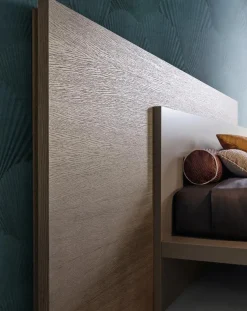 Letto matrimoniale design Hug * Giellesse a prezzo ribassato