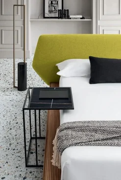 Letto matrimoniale design Taipei wood Felis a prezzo ribassato