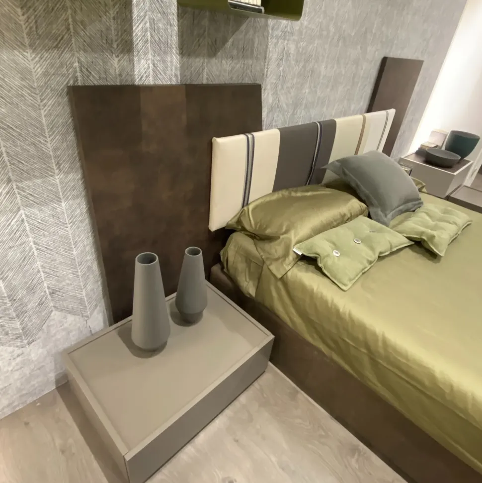 Letto matrimoniale design Sommier diagonal Tomasella a prezzo ribassato