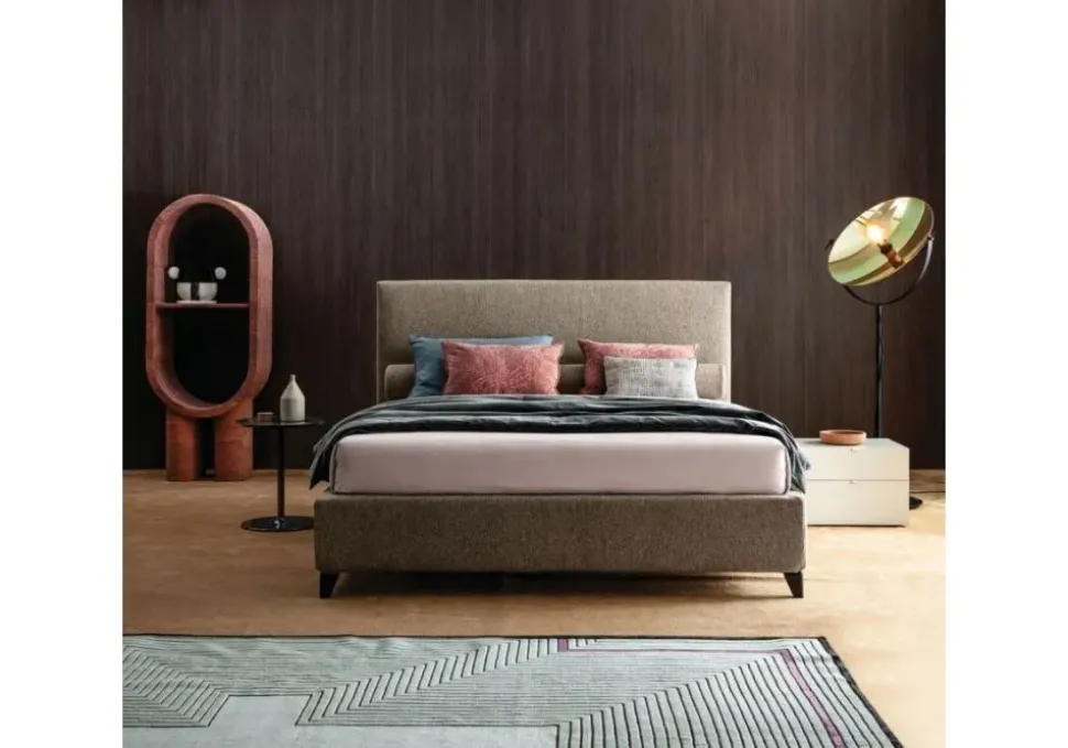 Letto matrimoniale design Max alto Twils a prezzo scontato
