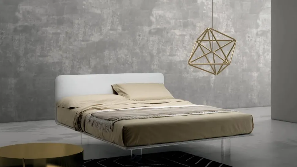 Letto matrimoniale imbottito brillante, autoportante di Samoa Bside. Sconto!