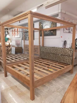 Letto matrimoniale Letto baldacchino in teak massello Outlet etnico con un ribasso IMPERDIBILE