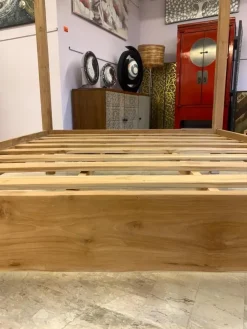 Letto matrimoniale Letto baldacchino in teak massello Outlet etnico con un ribasso IMPERDIBILE