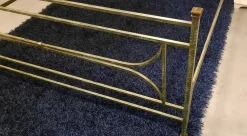 Letto matrimoniale Modello rosa Artigianale con un ribasso IMPERDIBILE