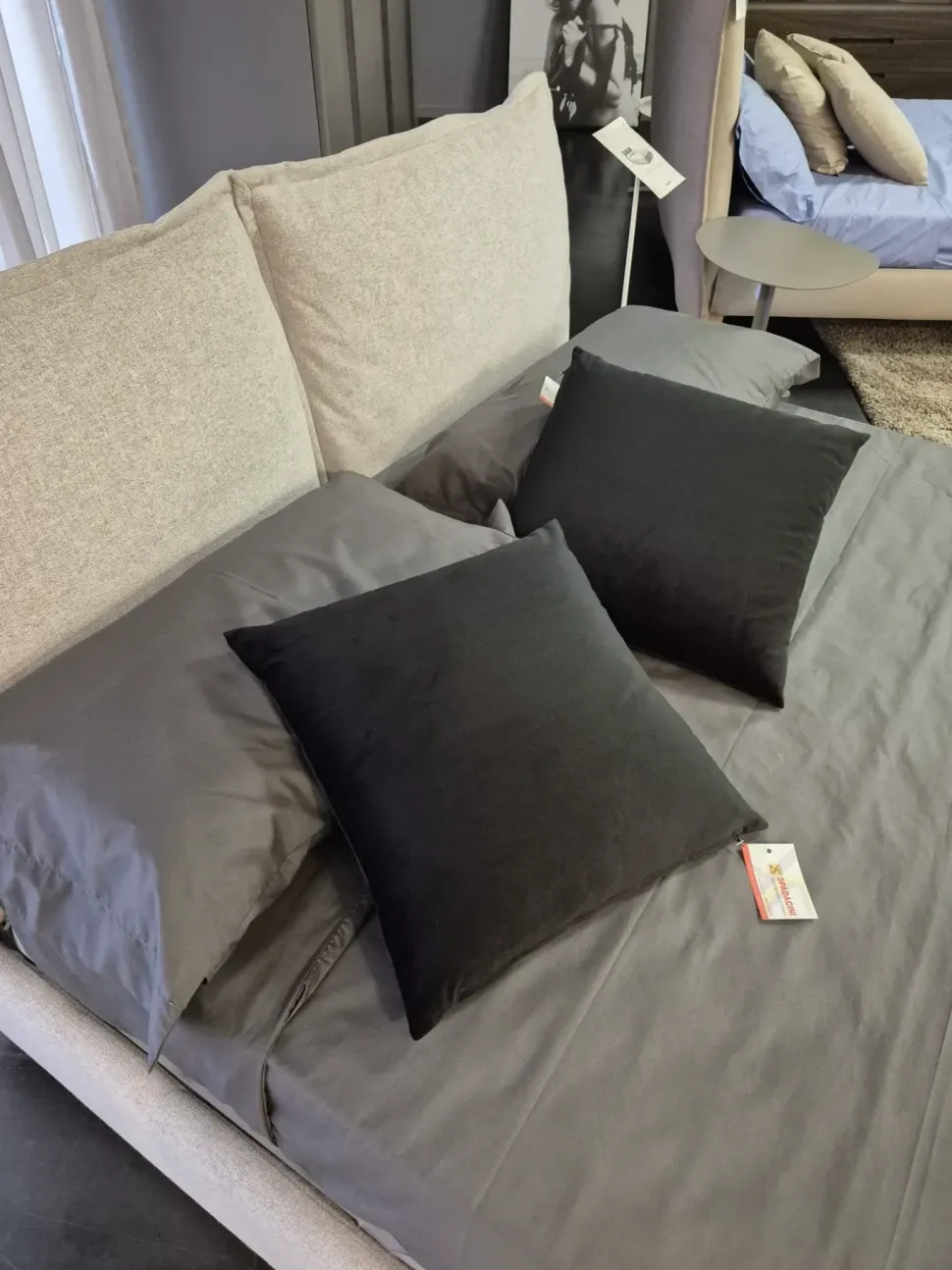 Letto matrimoniale moderno So pop Noctis a prezzo scontato