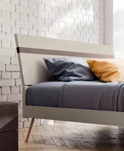 Letto matrimoniale moderno Elga * Orme a prezzo ribassato