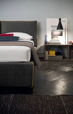 Letto matrimoniale moderno Luis Felis a prezzo ribassato