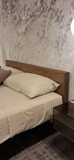 Letto matrimoniale moderno Letto fluttua Lago a prezzo scontato