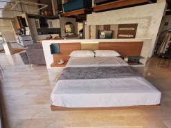 Letto matrimoniale moderno Wall system Mobilgam a prezzo ribassato
