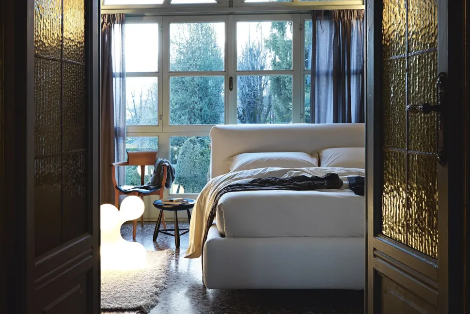 Letto matrimoniale moderno Allan Noctis a prezzo scontato