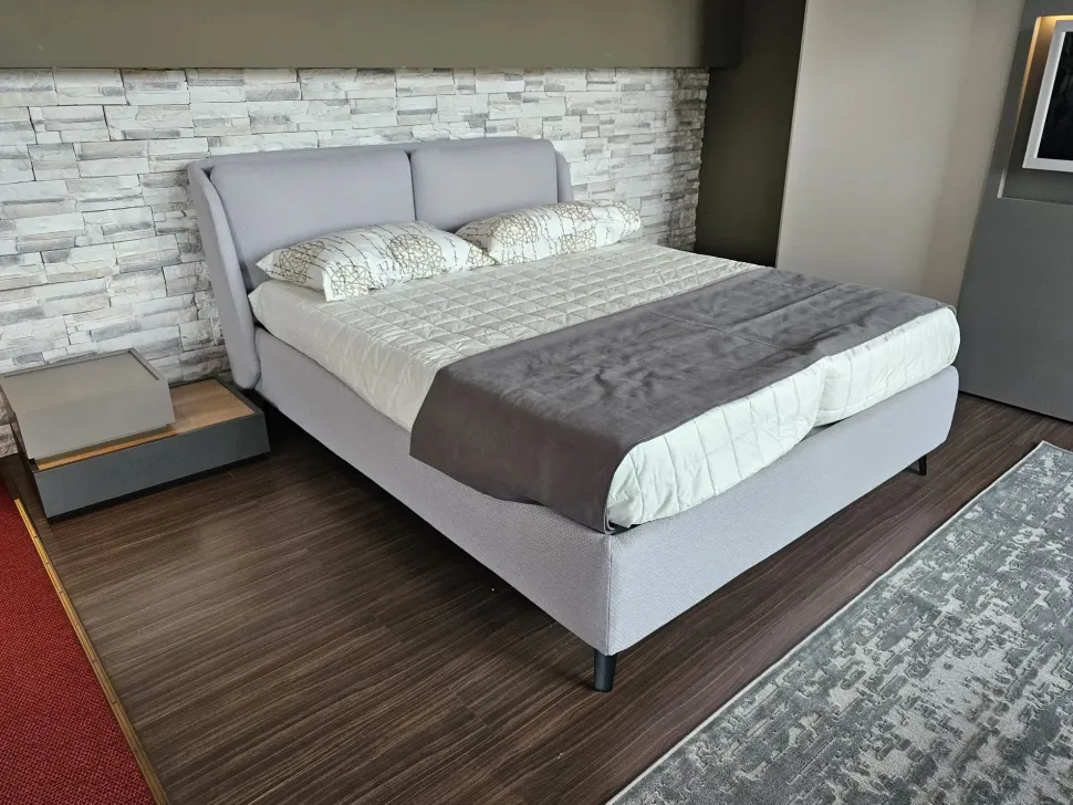 Letto matrimoniale moderno Hello Noctis a prezzo scontato