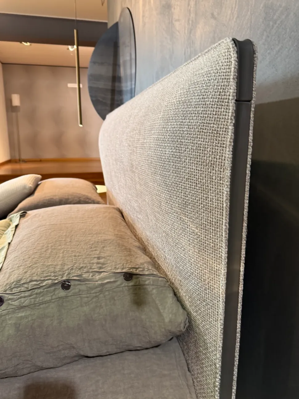 Letto matrimoniale Ribbon Molteni & c con uno sconto IMPERDIBILE