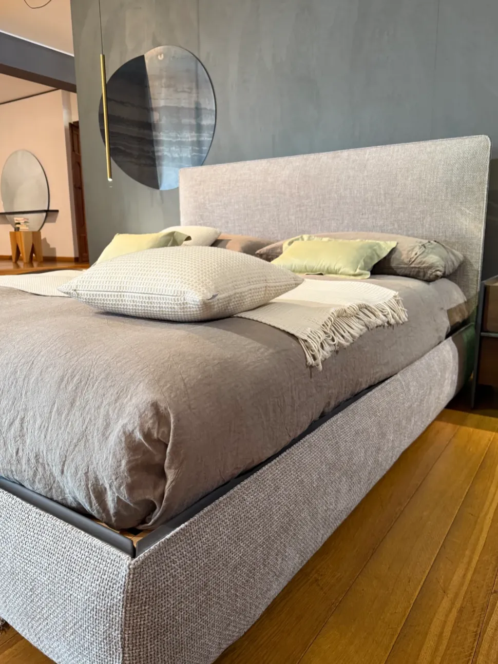 Letto matrimoniale Ribbon Molteni & c con uno sconto IMPERDIBILE