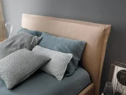 Letto moderno 06 Artigianale con un ribasso del 40%