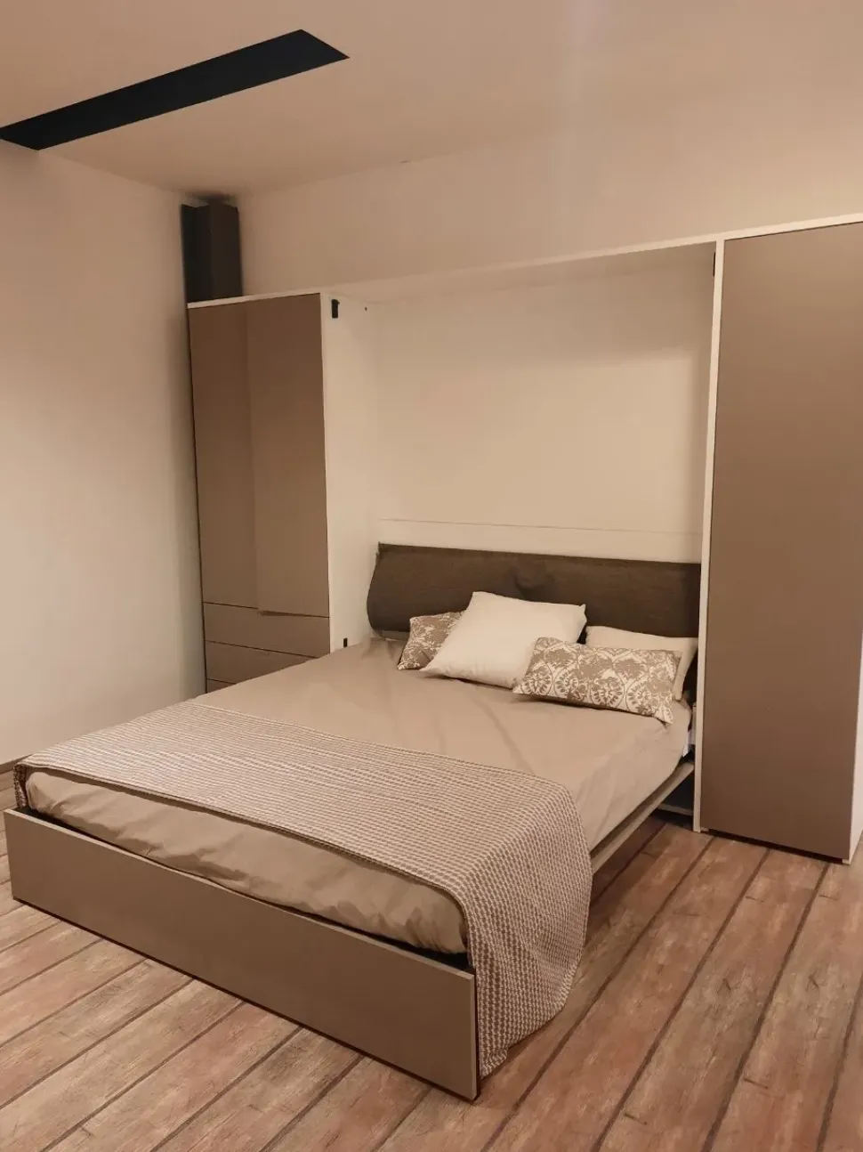 Letto moderno a scomparsa Composizione n09 Maconi a prezzo ribassato