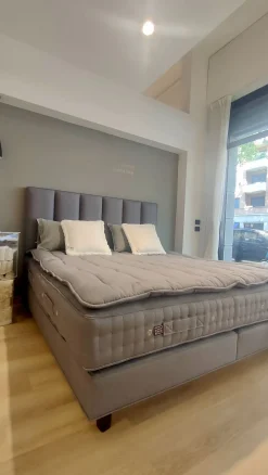 Letto moderno Baronet superb Vispring scontato 25%