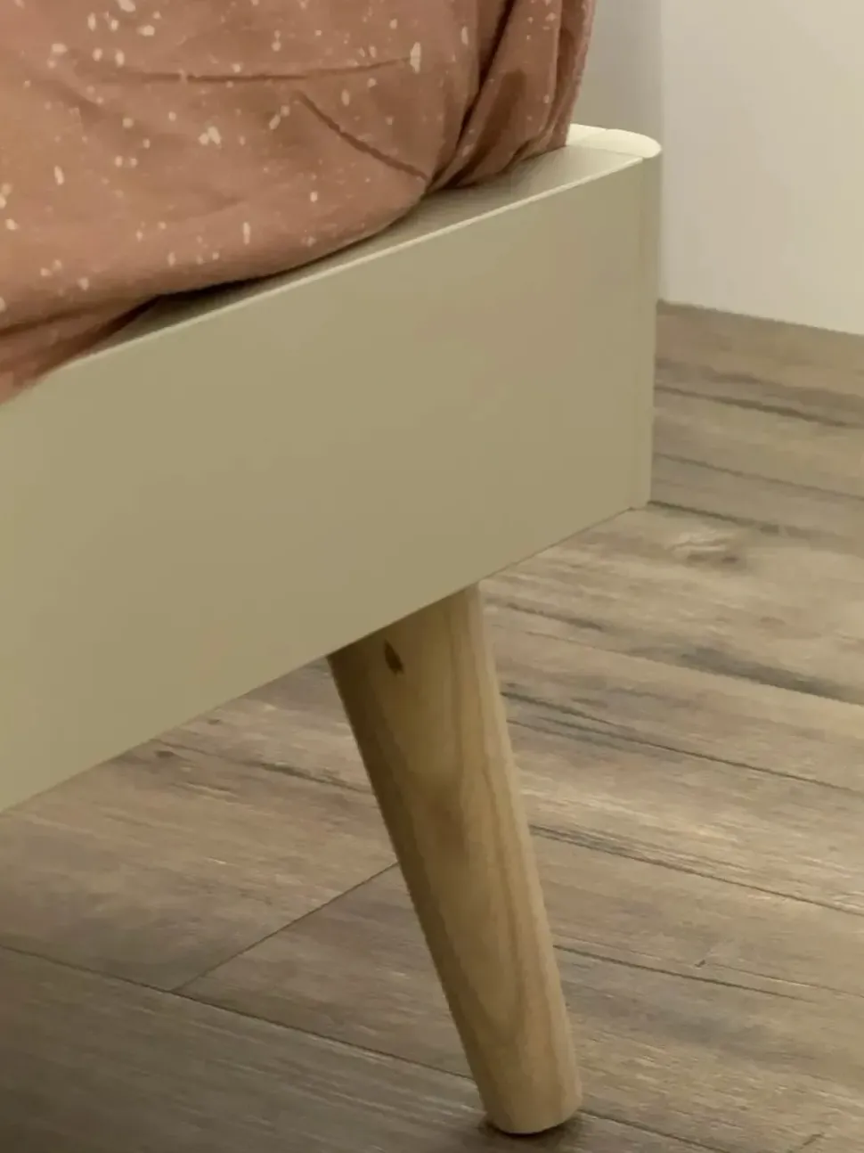 Letto moderno Cleo Battistella con uno sconto del 32%