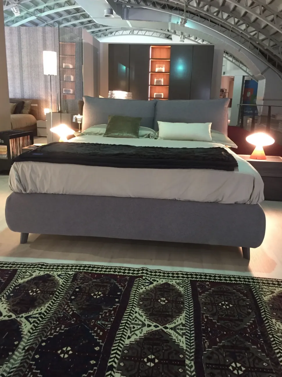 Letto moderno con contenitore Blanca Twils a prezzo scontato