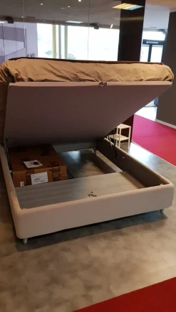 Letto moderno con contenitore Outlet noctis letto so pop Noctis a prezzo ribassato