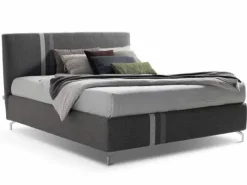Letto moderno Fanny tessuto Stilfar con un ribasso esclusivo