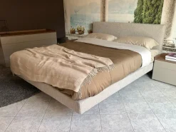 Letto moderno Max Twils con uno sconto del 26%