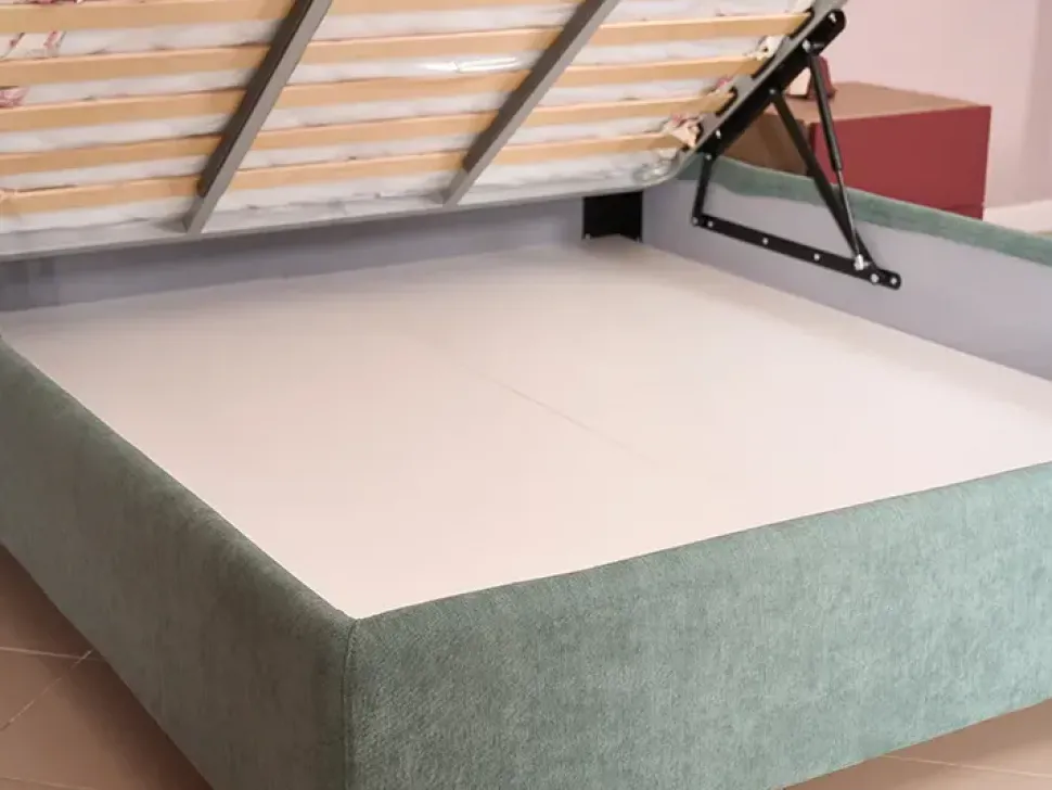 Letto moderno Puppis Cosmoletti con un ribasso del 45%