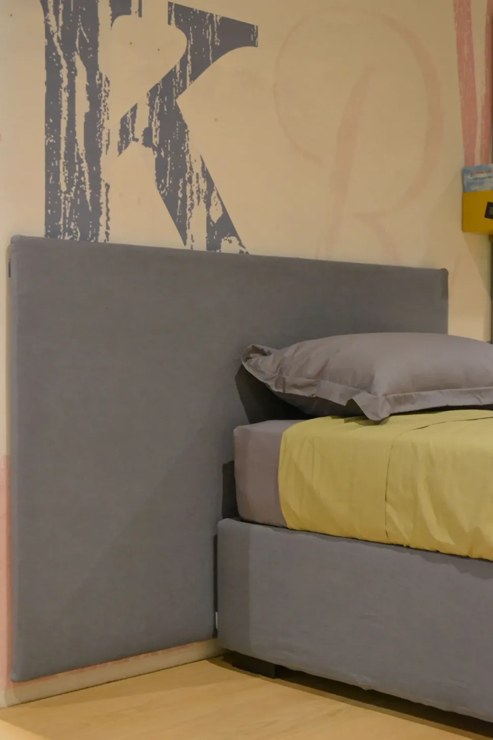 Letto singolo moderno Haiti Milano bedding a prezzo ribassato