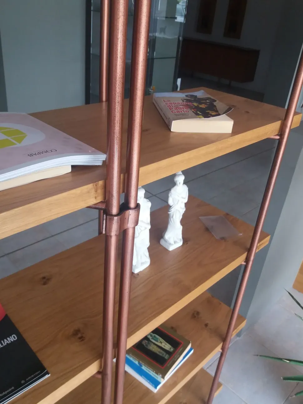 Libreria Barel in metallo in Offerta Outlet: scopri Dalton